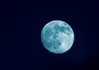 © Paul Higgins  <em>FULL MOON</em>