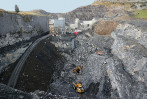 © Elaine Ward  <em>quarry over-view</em>