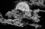 © Tim Fearon  <em>August Supermoon</em>