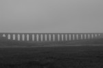 &copy; Peter Robinson&nbsp;&nbsp;<em>24 arches in early morning mist</em>
