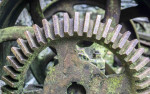 &copy; Sue Haddrill&nbsp;&nbsp;<em>Cog Wheel</em>